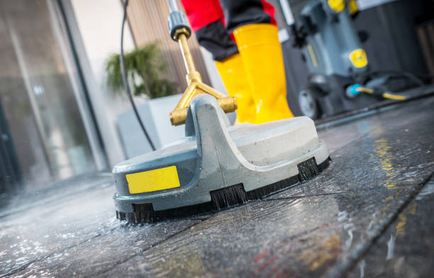 Best Deck Pressure Washing  in Nevada, TX